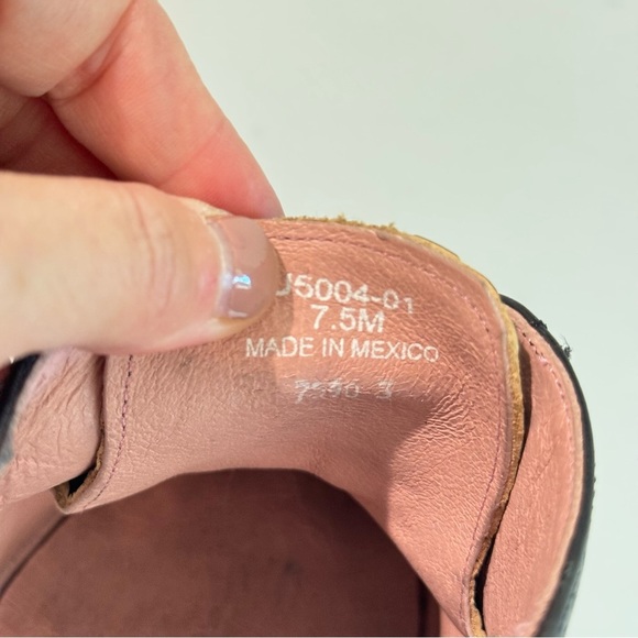 Miss Macie Wing & A Prayer Booties Size 7.5 - Picture 9 of 11